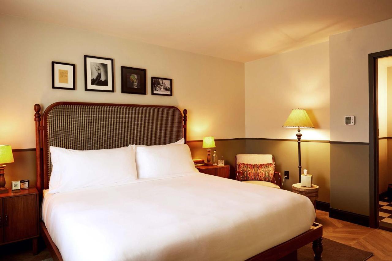 Hotel Berkshires Untold Lenox Exterior foto