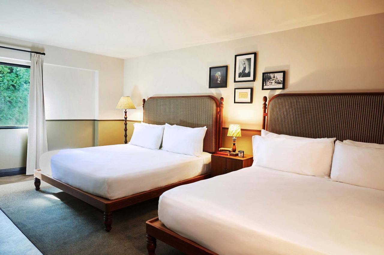 Hotel Berkshires Untold Lenox Exterior foto